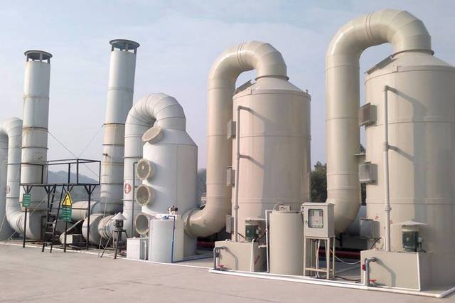 废气PP填料喷淋塔和PP旋流喷淋塔内部结构原理区别
