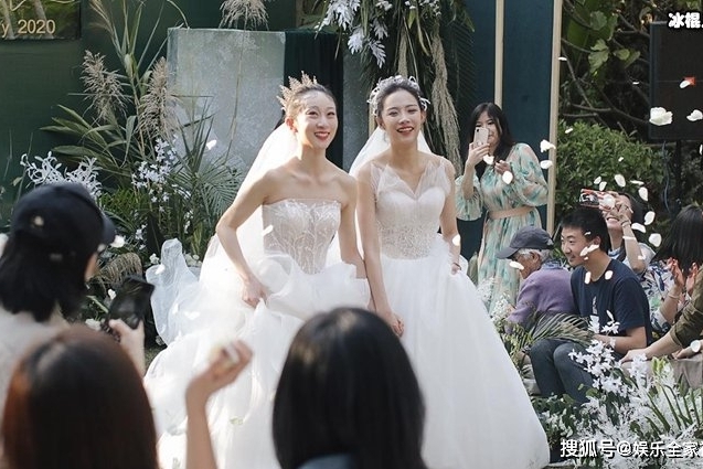 杨丽萍徒弟水月真名叫什么 水月与爱人结婚详细资料起底