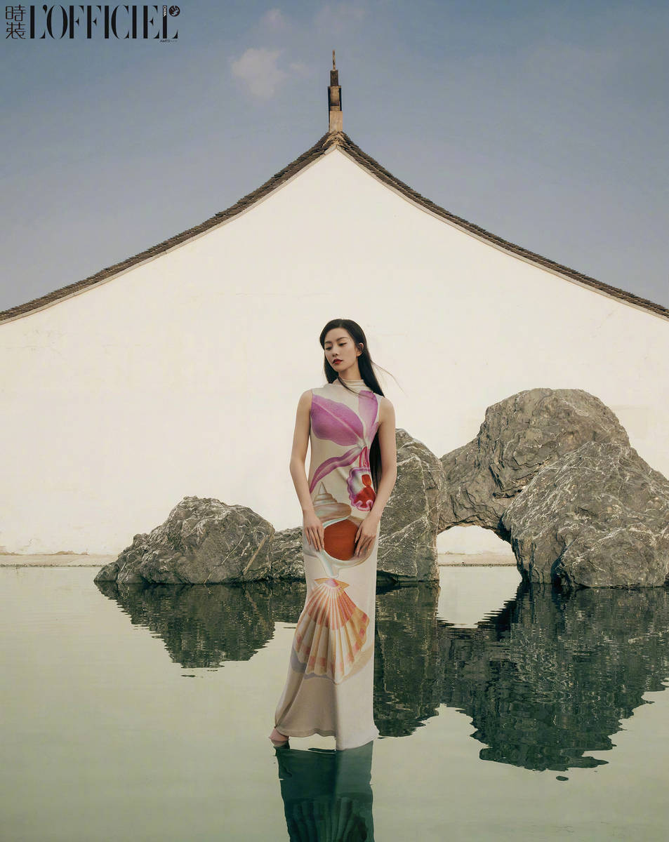 刘诗诗中式风格又美又媚 袅娜古韵之中诗意盎然