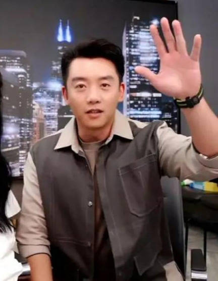现身薇娅直播间的郑恺胖成了陈赫得知真相后网友感叹敬业