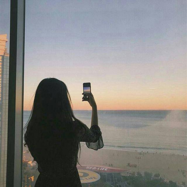 怎样才能不想念男朋友 66c100453e43465d91fa748adf3ad67d.jpeg