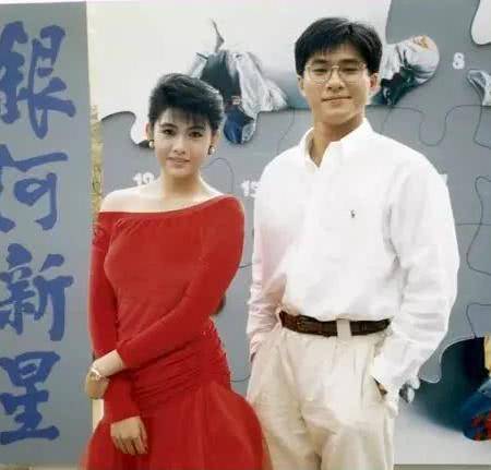 邱淑贞被封性感女神，全靠贵人王晶相助，连李