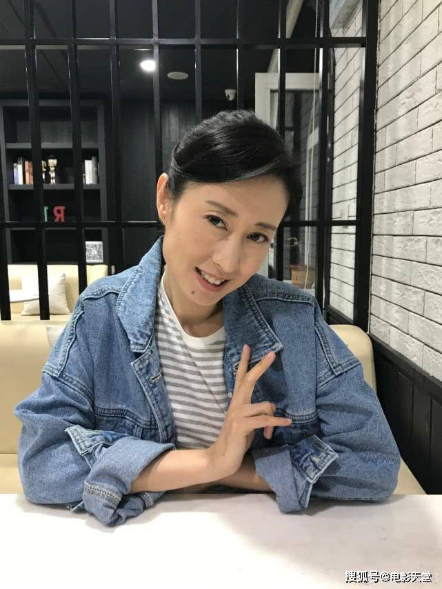 身材刘涛都看傻了刘敏涛跳女团舞身材好得就像二十岁的小姑娘