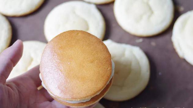 蛋糕胚的做法烤箱家庭 fc141cfe88bc4674a7e590e388c6e3c5.jpeg