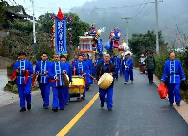 贵阳市布依族人口多少人_贵阳市人口流入流出量(3)