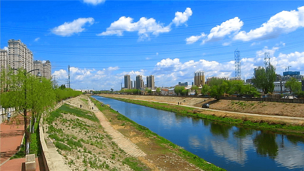 马家沟是哈尔滨的一条市内河,流域途径平房,香坊,南岗,道外四个行政