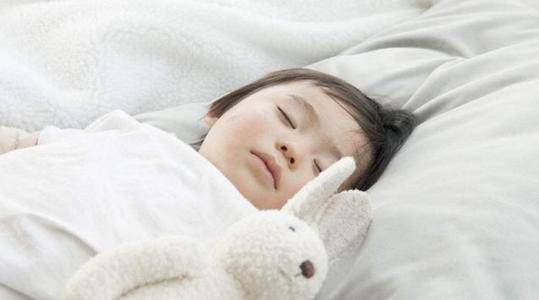 『孩子』妈妈疑惑带去检查，医生：早干嘛去了儿子越长越像“大猩猩”