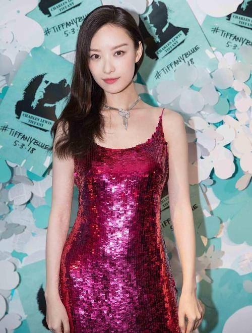 丰韵什么成语_半老徐娘丰韵撩人图片(3)
