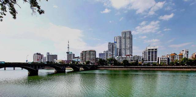 上饶市各县区gdp2020_中国gdp变化图