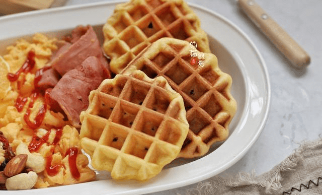 在家怎么做火腿片 9601315cdc2347ed91aee60466413095.png