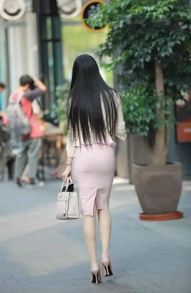 23cf90c0bb17491a9e2531a6947ca93e.jpeg