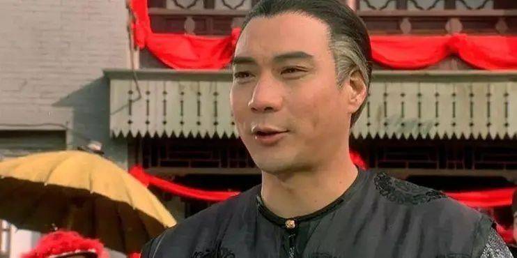 原创70年代红遍香港,与古龙拼酒致其身亡,徐少强的人生比电影还传奇
