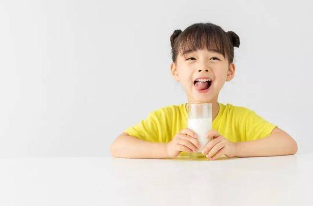 『牛奶』是牛奶选的不对吗？也许是“乳糖不耐受”在作怪孩子喝奶就拉肚