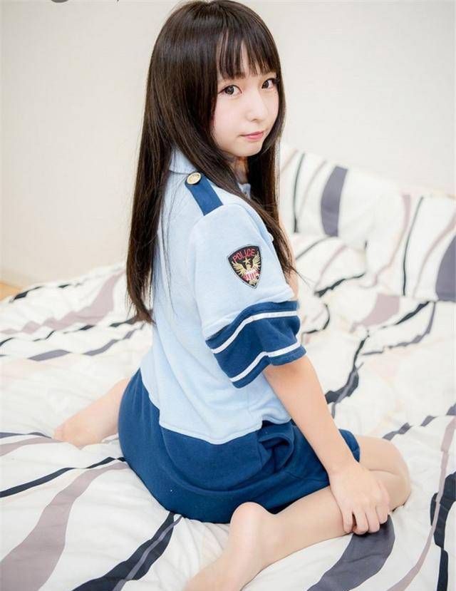 大学女生经常穿的3款裤袜, 特别第二种!