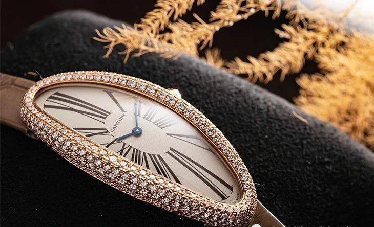 ����ָ��,����Ů�Ե����Ŵ����ʿ�����Baignoire