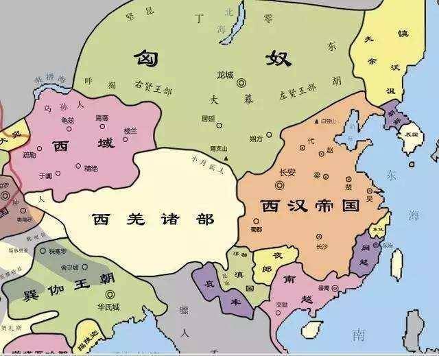 原创从汉初的无为而治到武帝推恩置县看汉王朝中央集权的发展