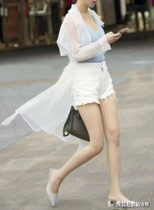 f4531af38cdd4388a285a1a62c764a19.jpeg