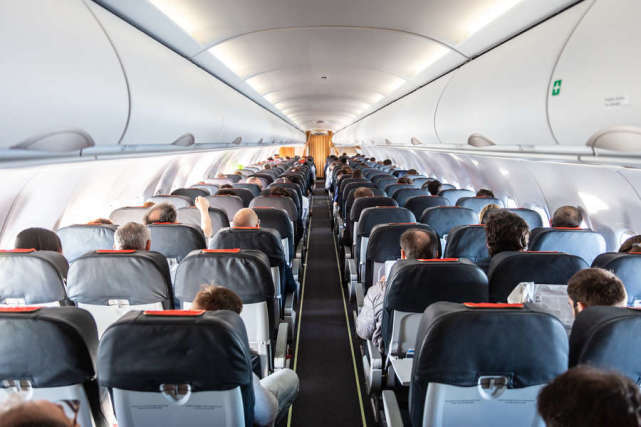 为什么飞机后排座位都没有人选择?
