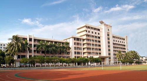 学生“减负”还需努力！不能只搞形式主义，要落实在每一个关键点上