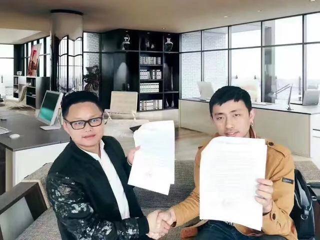 杨飞创业故事自媒体逆袭之路拿到500万意向投资