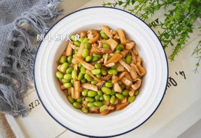 b061f0098b934419a02b63be5c99b855.png