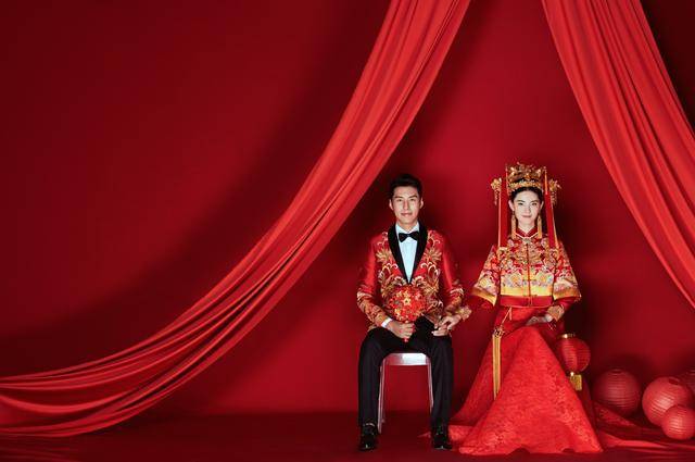 半岛全站传统中国风婚纱照都有哪些风格？婚纱摄影比较受欢迎还好看的风格(图1)