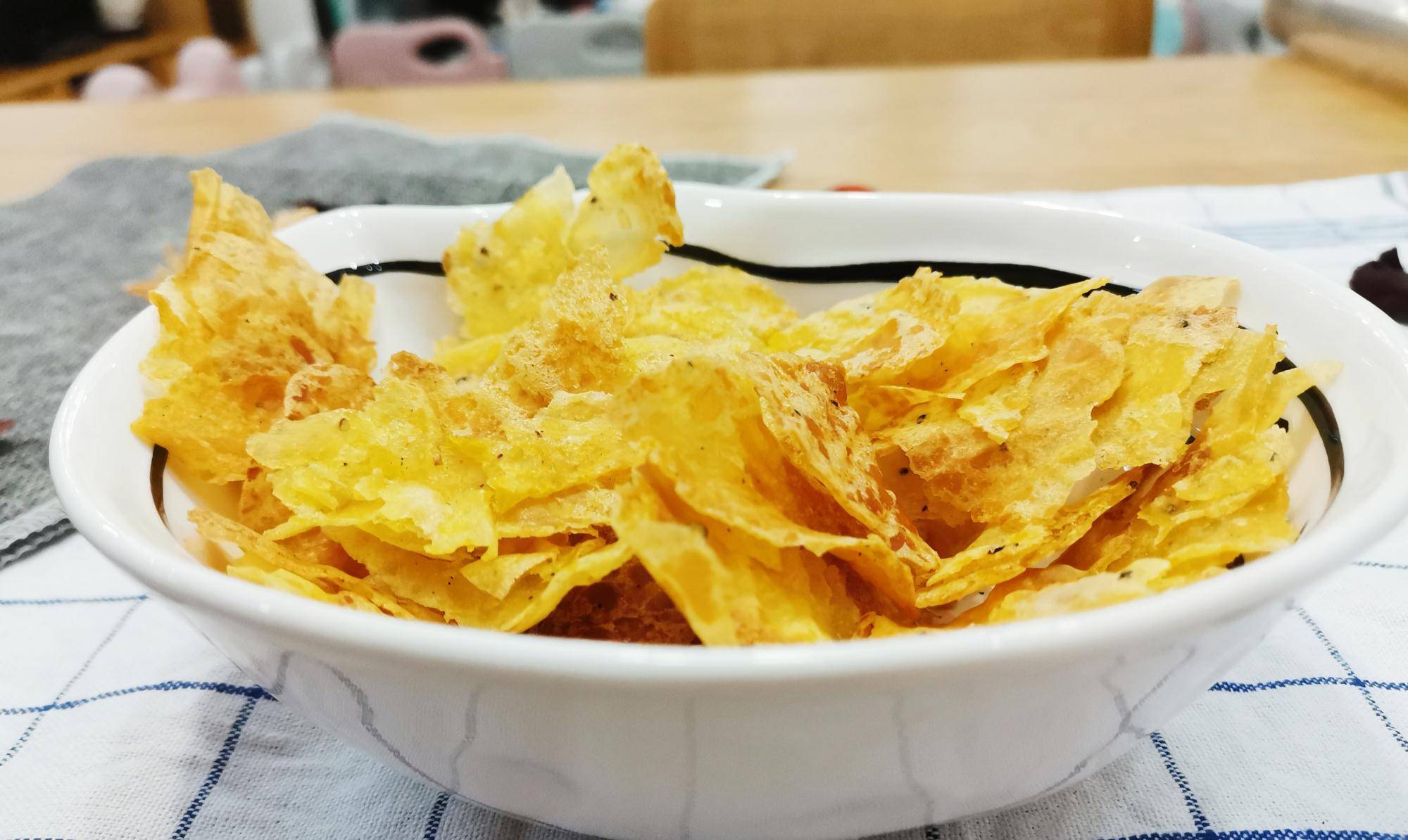 自己怎么做薯片油炸 a521ffdf6fa441f78cd4a184c68b79de.jpeg