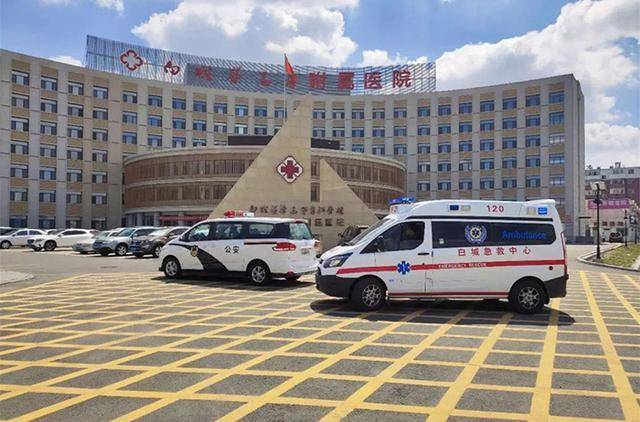 白城交巡警开辟“绿色通道”，争分夺秒救伤员