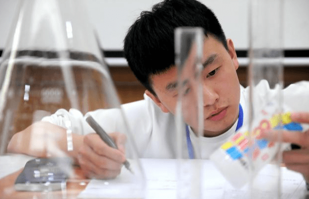 想去学医，但是只能考专科怎么办？这几所专科院校可以考虑！