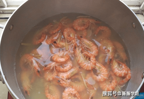 4cf832b177834482b8cf2833ba56b427.png