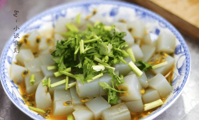 凉粉用什么调料拌好吃 f8519e0cf1094c9ca1b5611996665496.png