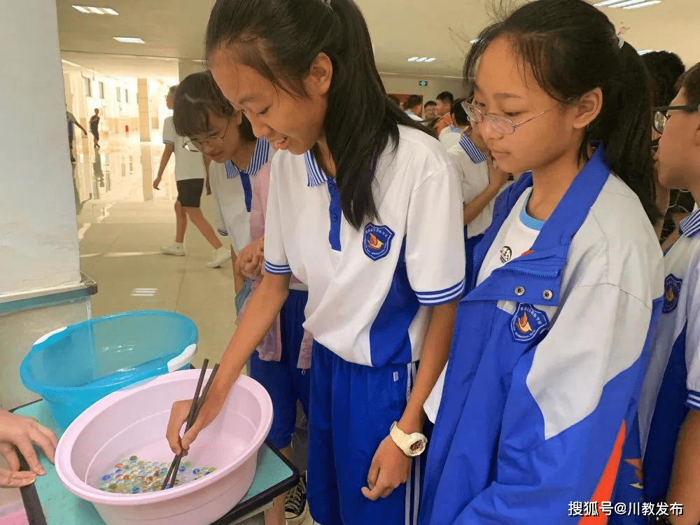 原创绵阳富乐国际学校:别样的六一 "童"样的精彩