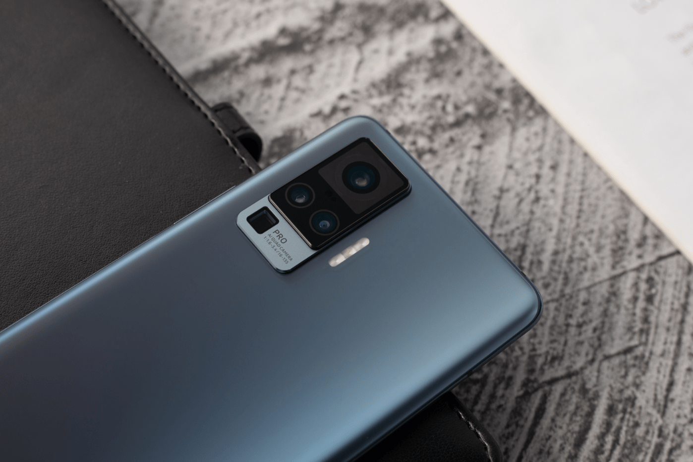 vivo x50 pro,vivo x30 pro vivo x50 pro究竟如何?停留在指尖的细腻,出众的影像性能