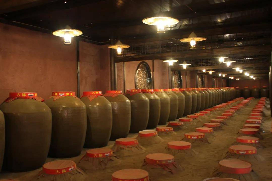 原创大福酒业致敬未来福文化传承经典酱香