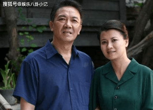 原创49岁史兰芽近照,隐瞒了12年的三婚丈夫,原来是我们熟悉的他