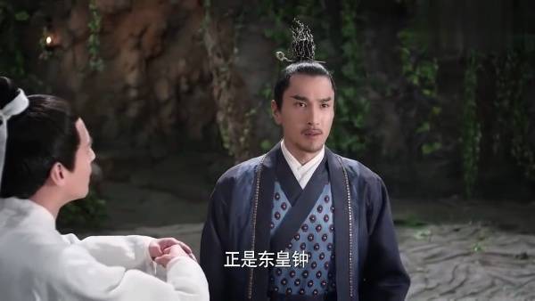 原创墨渊白浅夜华都曾经封印东皇钟为何白浅却没有沉睡原因有三