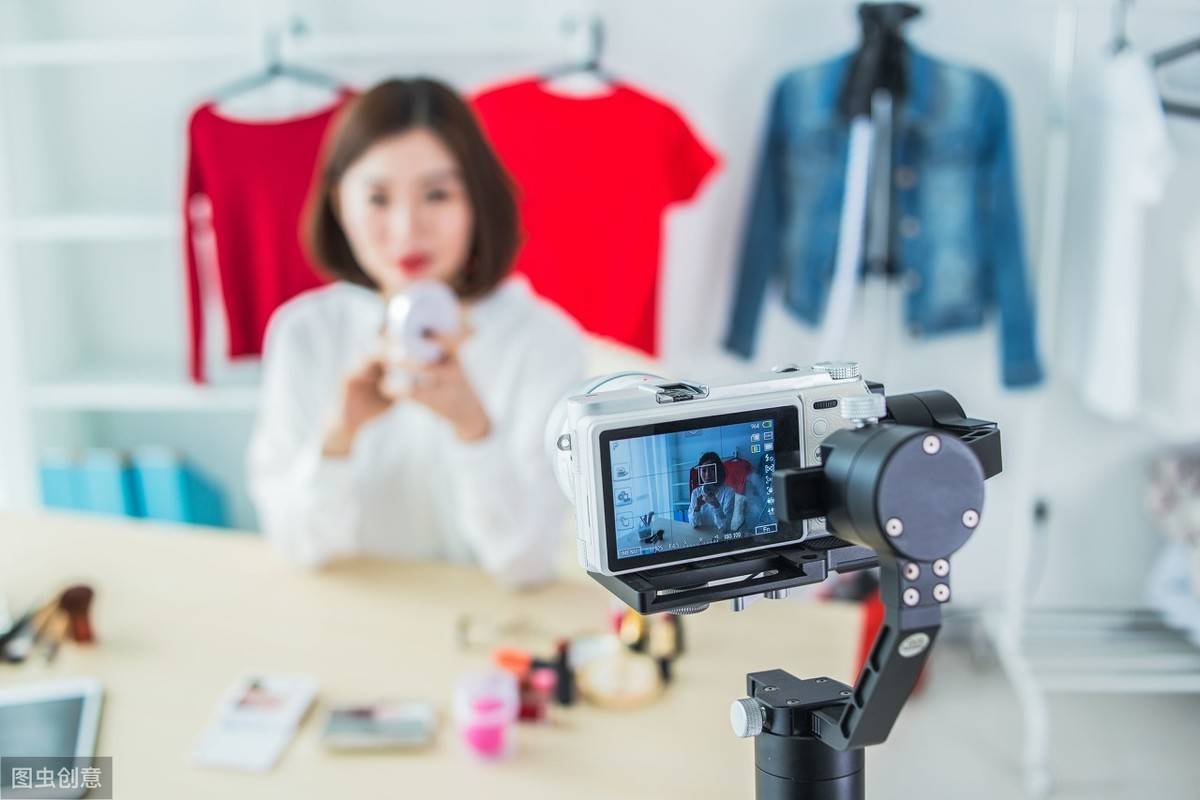 一天刷上亿流量！直播带货造假大曝光：20元买