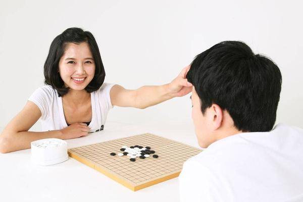 女人多少岁更年期到来 4e632490512c470b8cb5ea50cda04919.jpeg