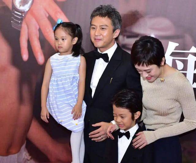 邓超|结果败在了哄娃睡觉，发生了什么事邓超自信能带好孩子