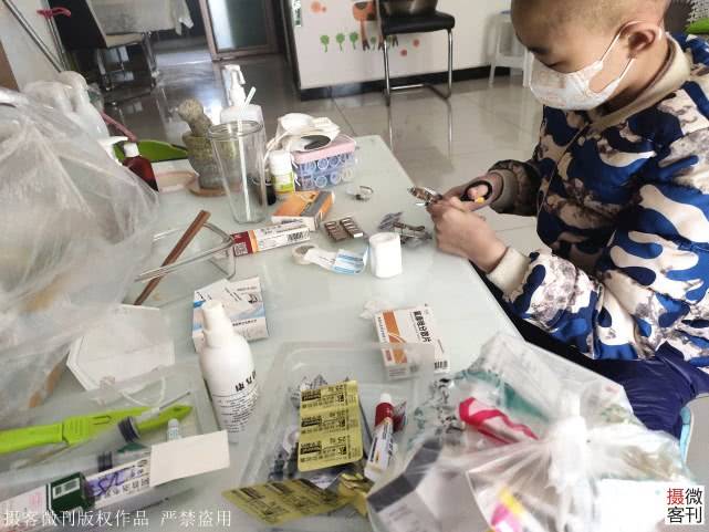 悲剧|妈妈让她喝红糖水1个月，悲剧发生了8岁漂亮女孩头晕站不起来