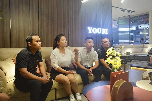 实力媒体走进优迪家具 见证cctv1荣誉推出品牌