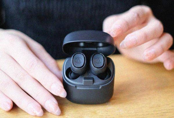 舒适度最好的耳机 16ca9dc4a9684cf69fec52fe01bc9ecc.jpeg