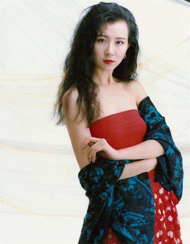 51岁"台湾第一美人"萧蔷为何不婚?松口泄原因