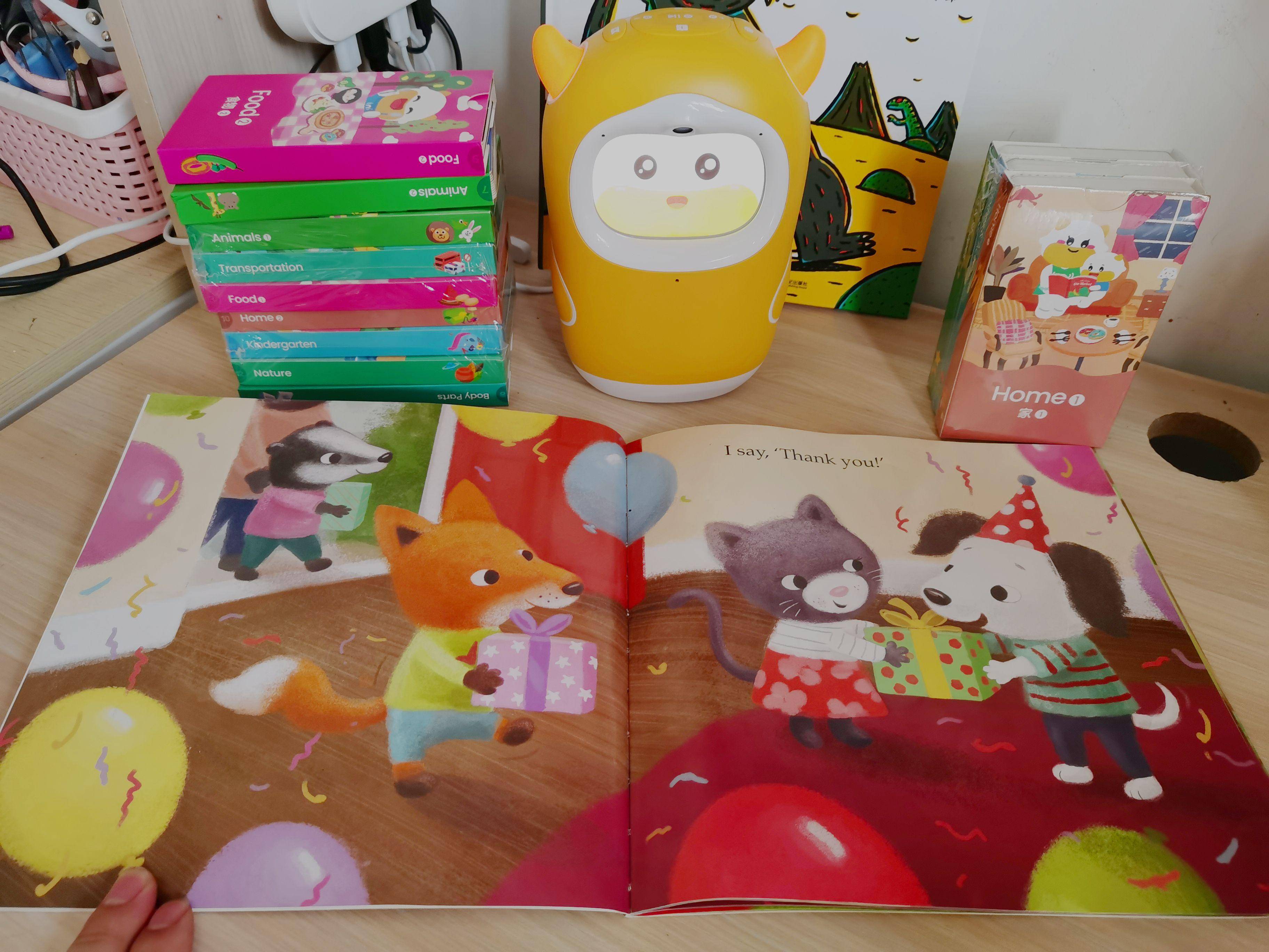 不再枯燥,牛听听早教机读书牛3.0让孩子在玩乐中成长