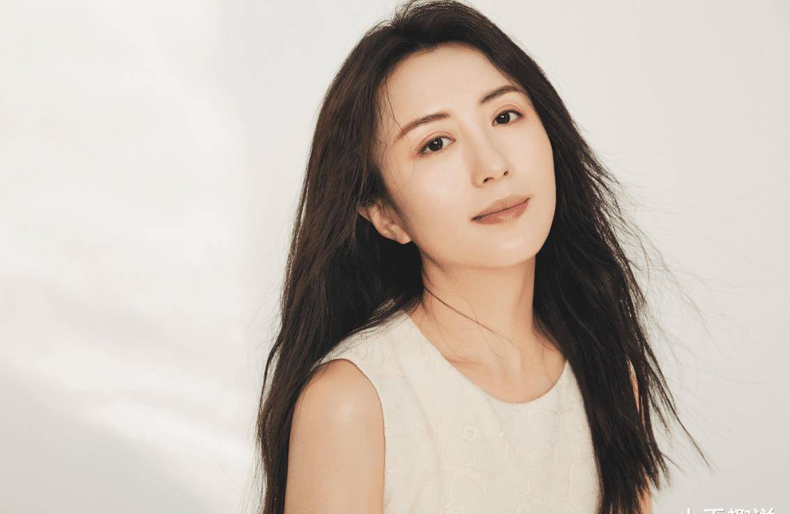 原创女星拍戏途中意外怀孕，孩子如今10岁，至今不知爹是谁