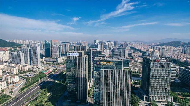 凰探|平台经济赋能金融科技，青岛金家岭金融区淬炼中重生！