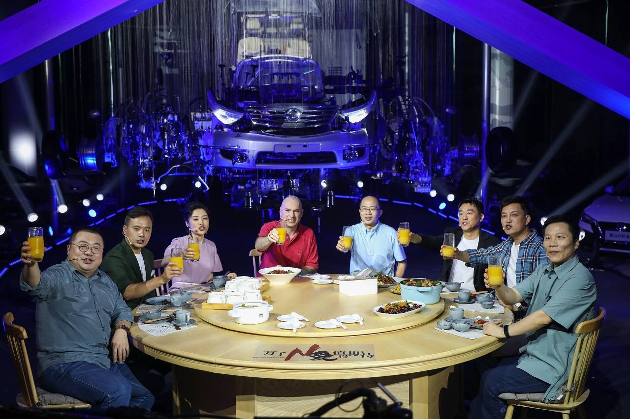 点击进入看图评论