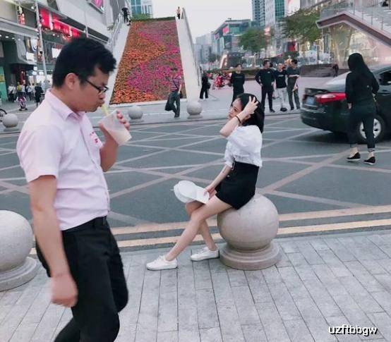 原创ps搞笑系列:求大神给我p个碗,大神回复:老哥这碗的颜色还行