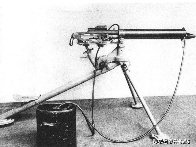 意大利佩里诺m1908重机枪,弹板供弹机枪的巅峰之作