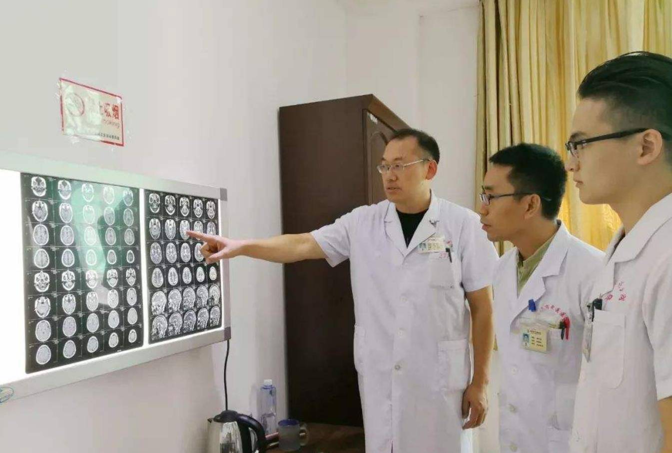 除了医生和老师，这类工作也有事业编制，竞争相对较小